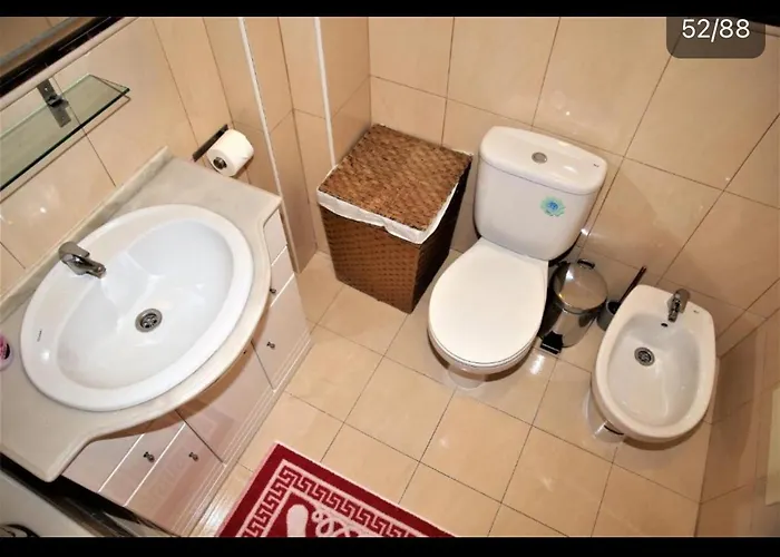 בית אירוח 3 Com Ar Acondicionado Areeiro ליסבון