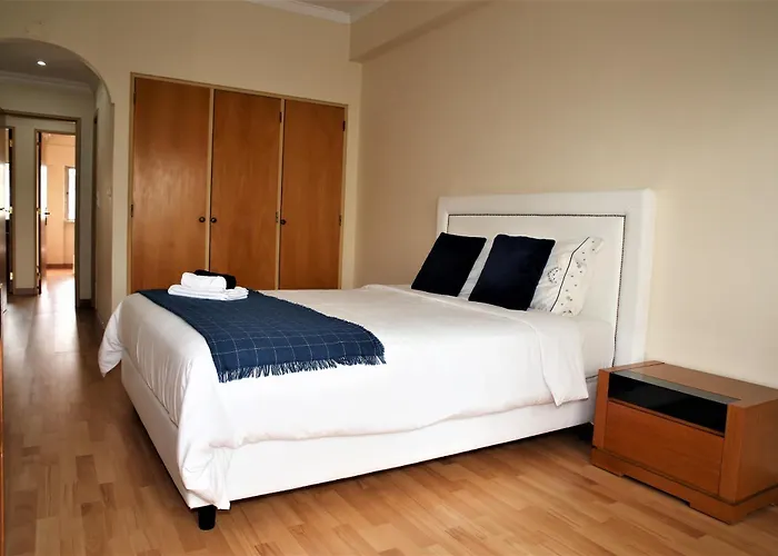 3 Com Ar Acondicionado Areeiro Lisbon